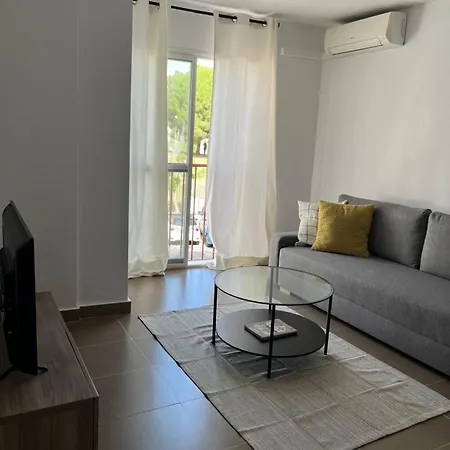 Malaga Prime Location - Stylish Apartment With Free Wifi, Free Parking, Steps From The Historic Center Exterior photo